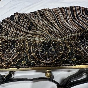 “The Find” Vintage Swinging Beads Purse (Never Used)